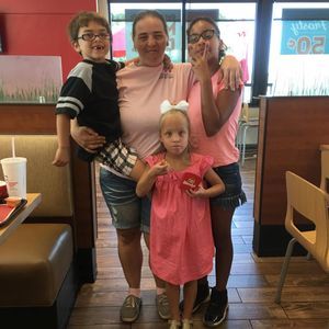 Meet your Posher, Vivian